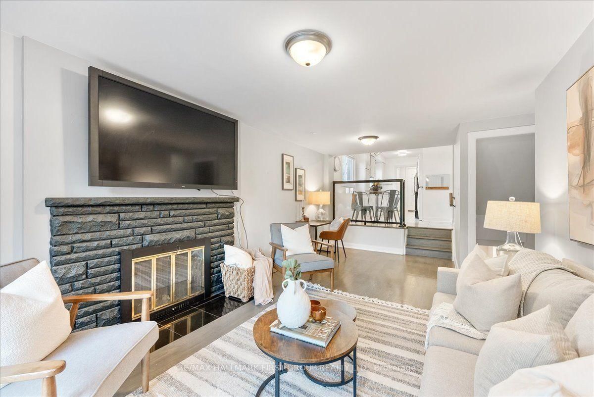 721 Leaside Street • Pickering, ON photo 16