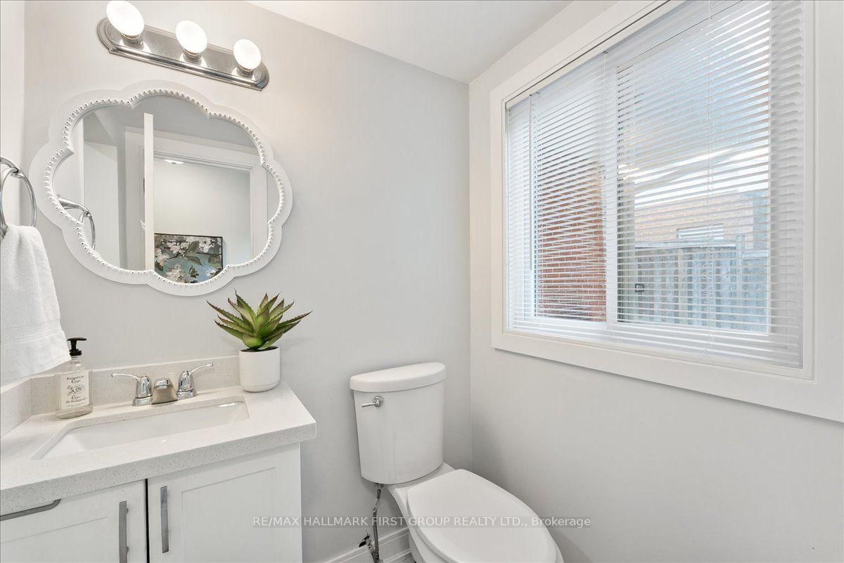 721 Leaside Street • Pickering, ON photo 22