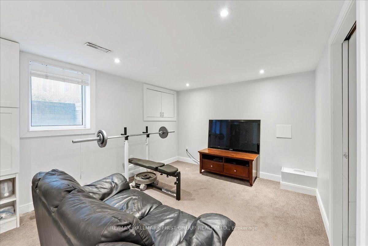 721 Leaside Street • Pickering, ON photo 35