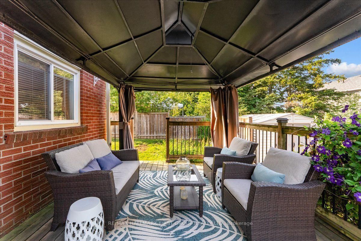 721 Leaside Street • Pickering, ON photo 41