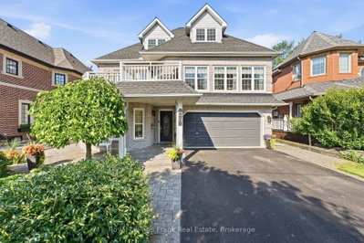 470 Poplar Avenue • Ajax, ON photo 2