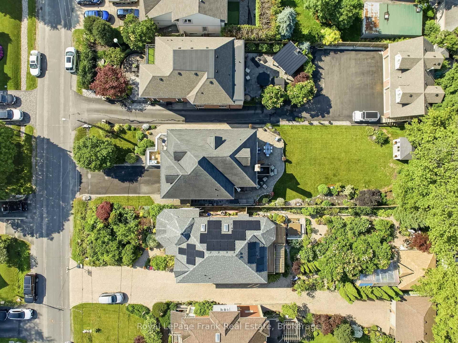 470 Poplar Avenue • Ajax, ON photo 6