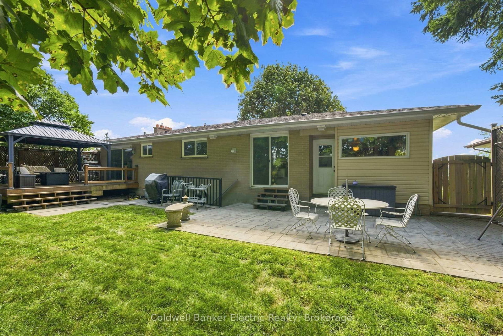47 Grandview Street N • Oshawa, ON photo 29