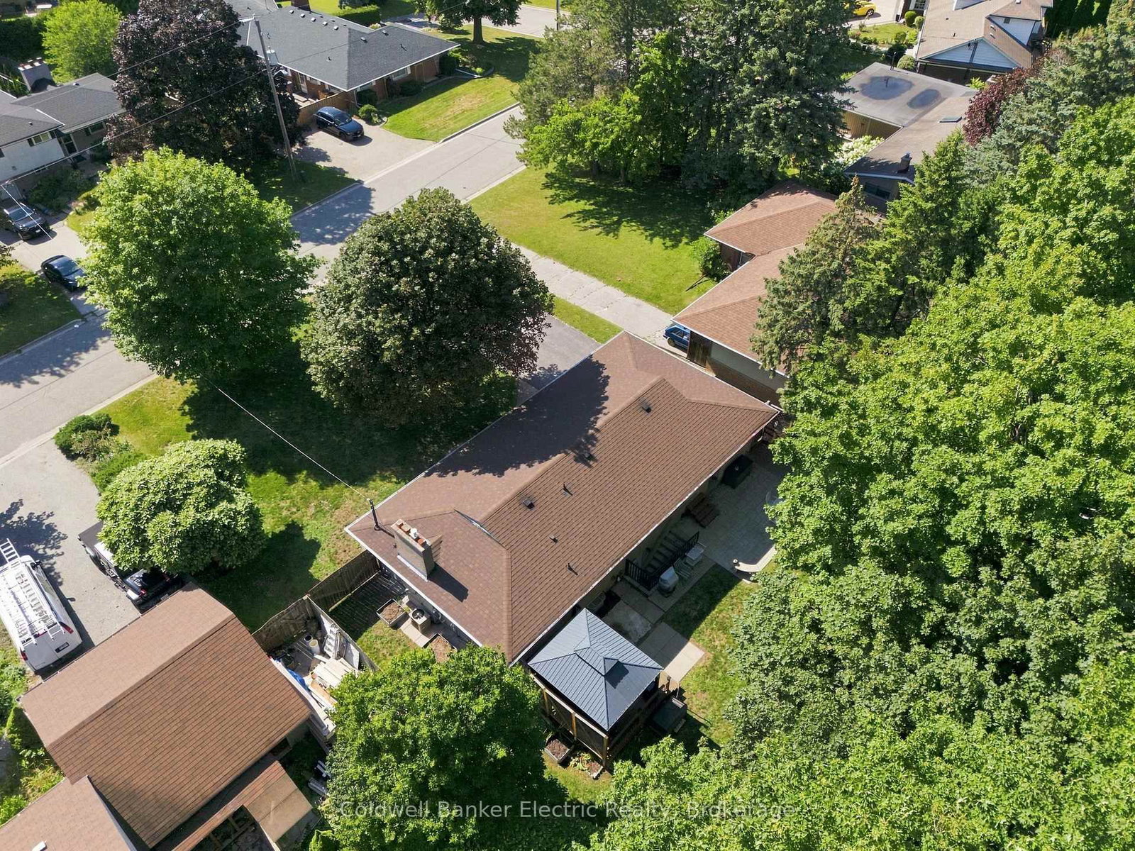47 Grandview Street N • Oshawa, ON photo 37
