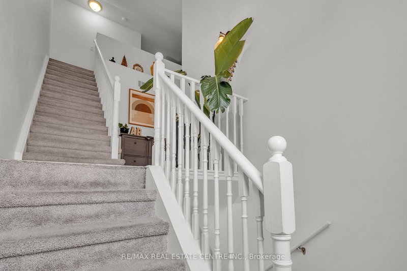 3 - 51 Petra Way