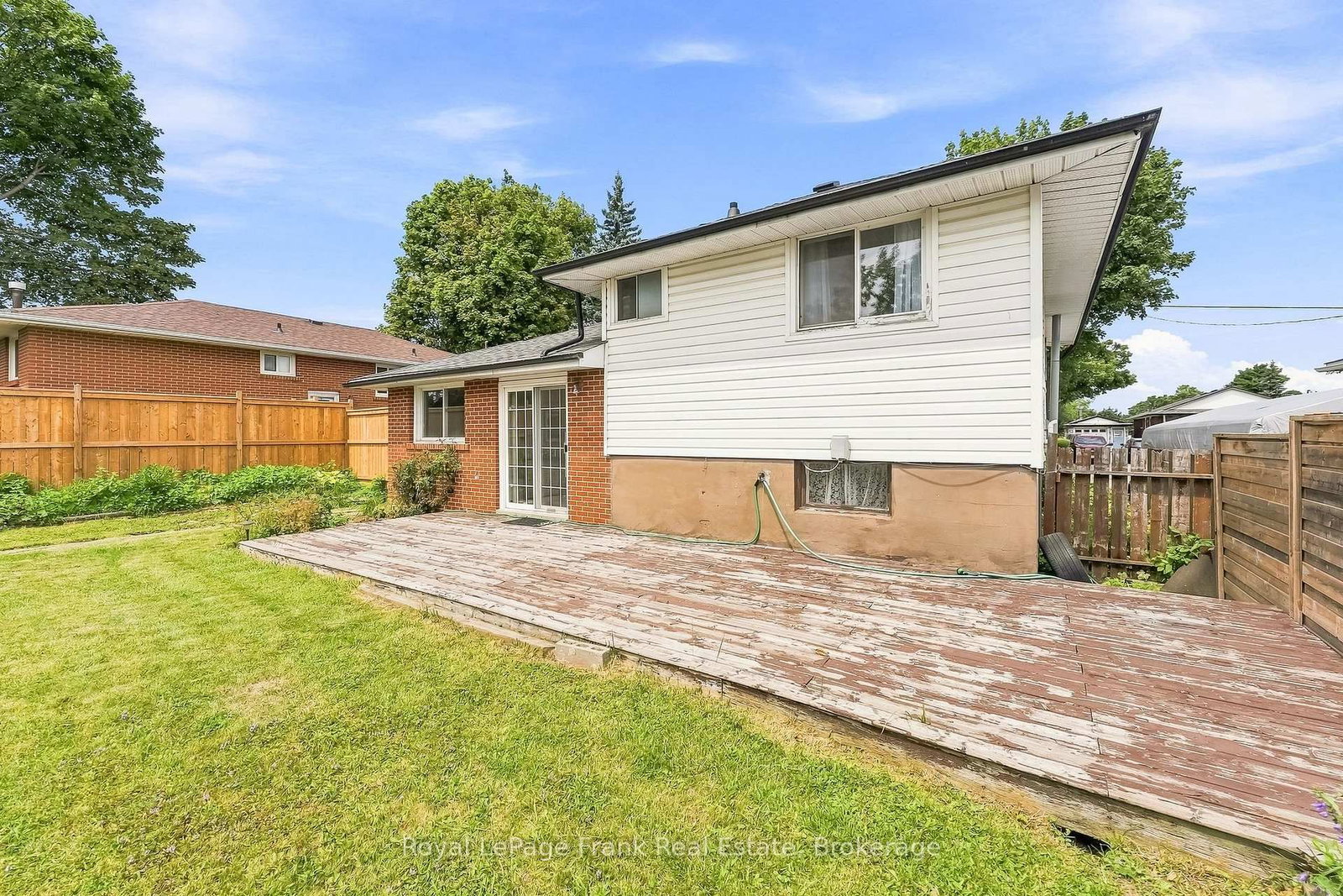 371 Trafalgar Avenue • Oshawa, ON photo 33