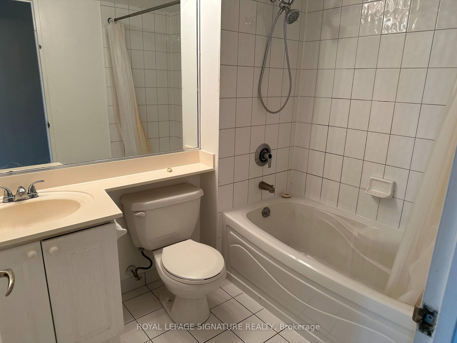 18 Lee Centre Drive • #1113 • Toronto, ON photo 11