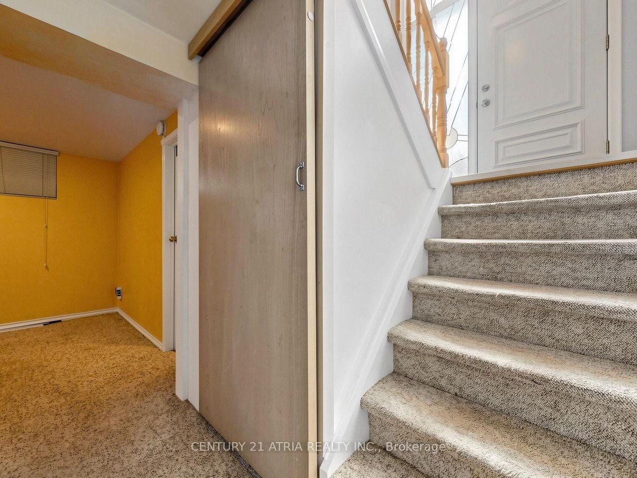 22 Jeffton Crescent • Toronto, ON photo 28