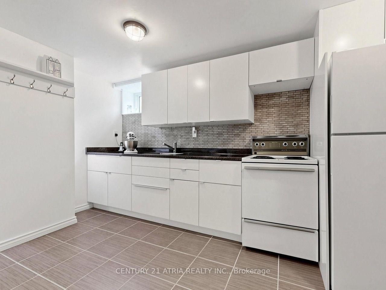 22 Jeffton Crescent • Toronto, ON photo 34