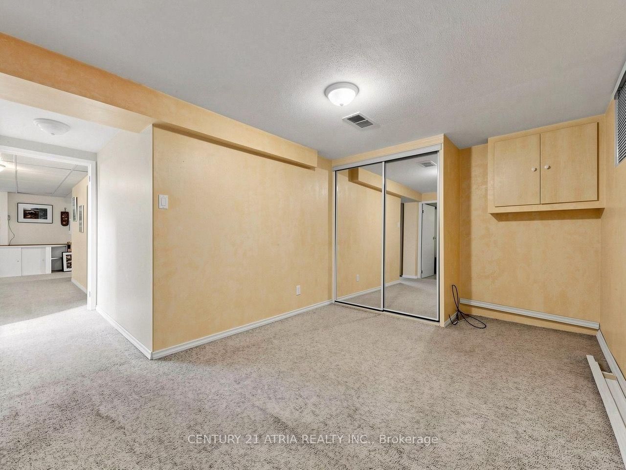 22 Jeffton Crescent • Toronto, ON photo 37