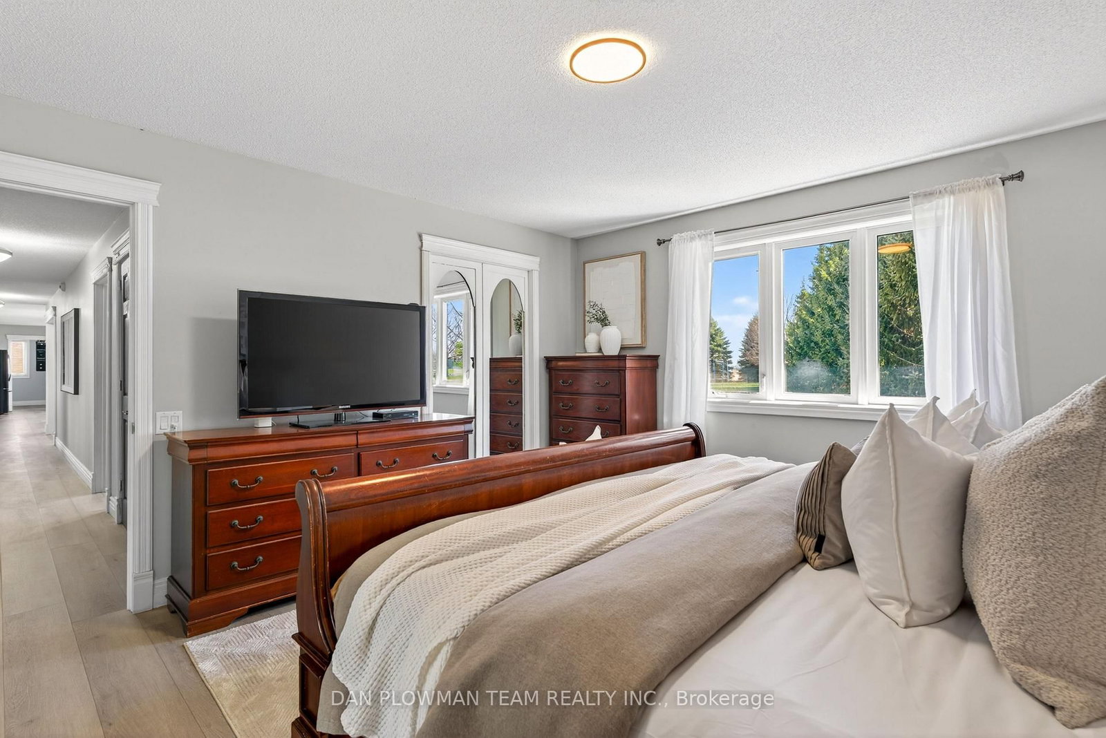 11 Steepleview Court • Oshawa, ON photo 19