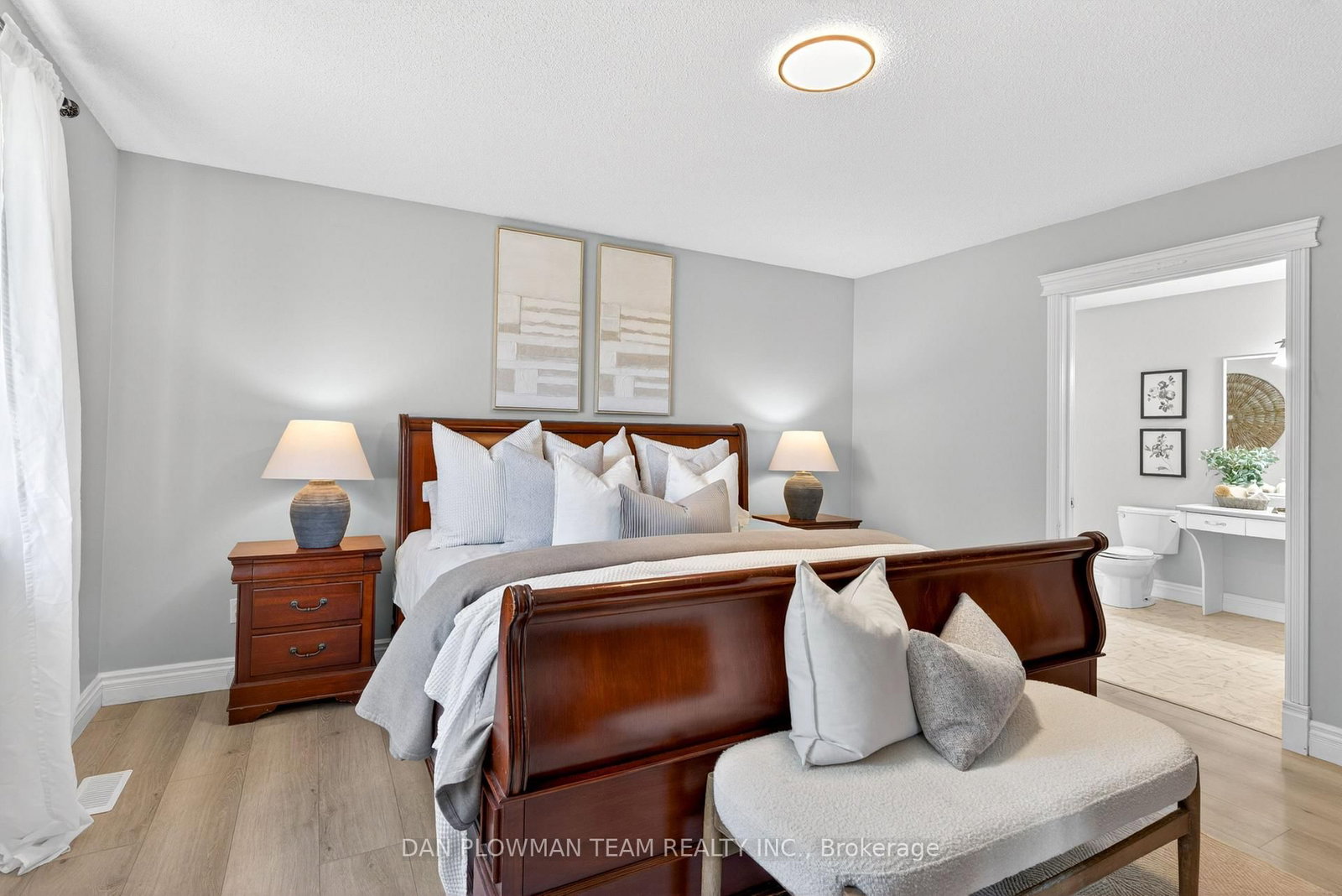 11 Steepleview Court • Oshawa, ON photo 20