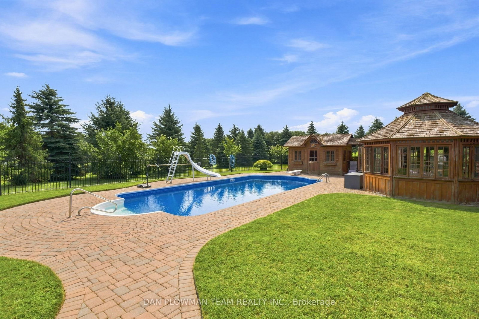 11 Steepleview Court • Oshawa, ON photo 42