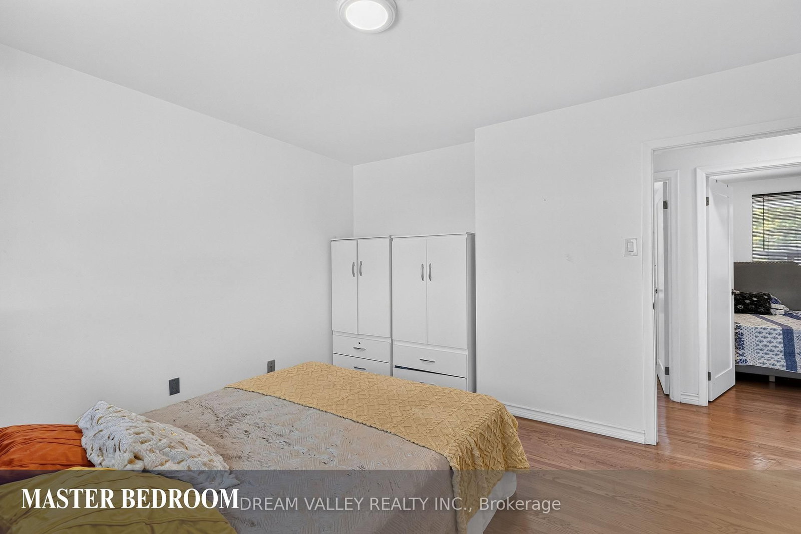 51 Sloley Road • Toronto, ON photo 16