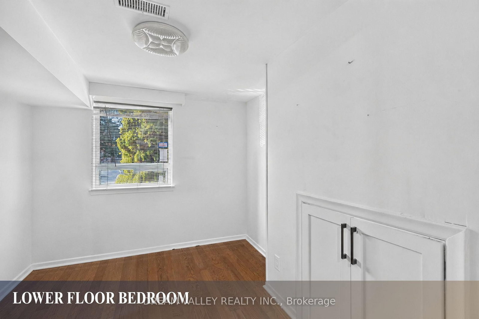 51 Sloley Road • Toronto, ON photo 24