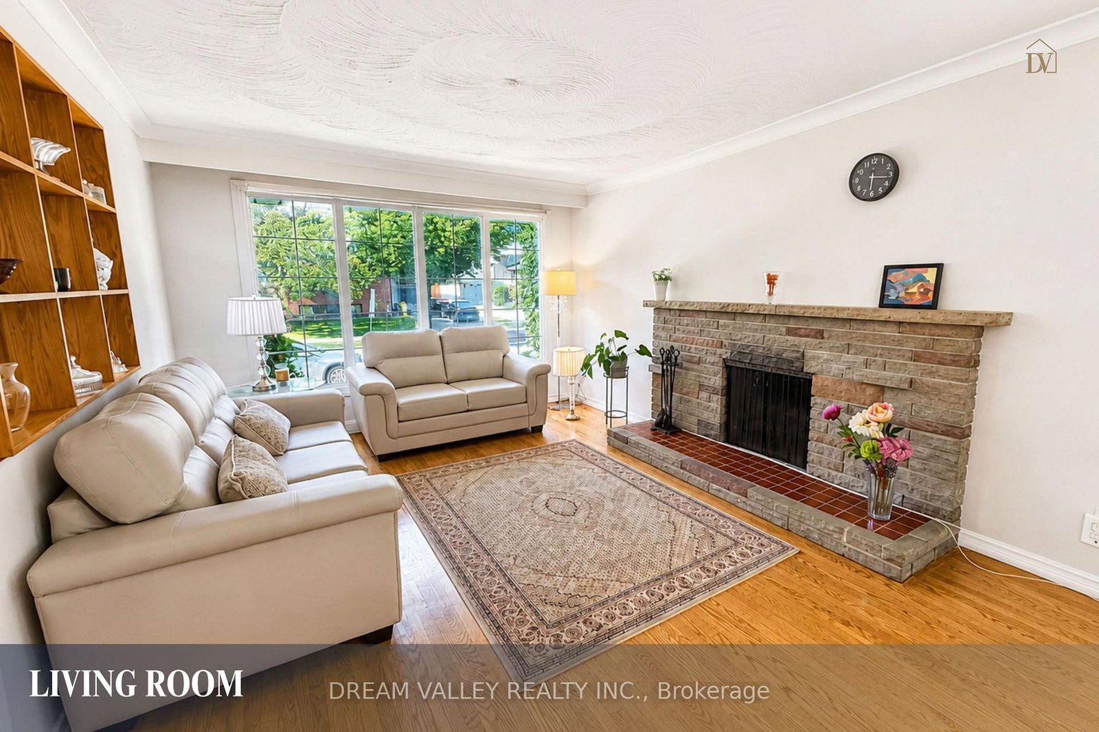 51 Sloley Road • Toronto, ON photo 8