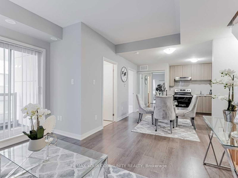 Room 1 - 50 Orchid Place Drive
