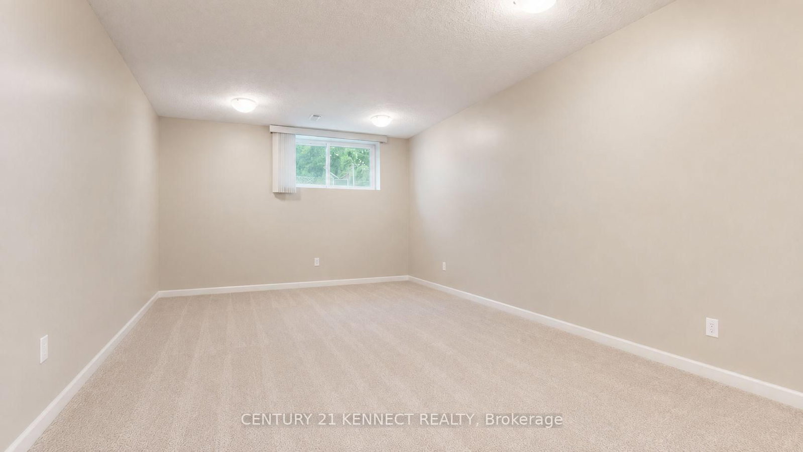 715 Waverly Street N • Oshawa, ON photo 9