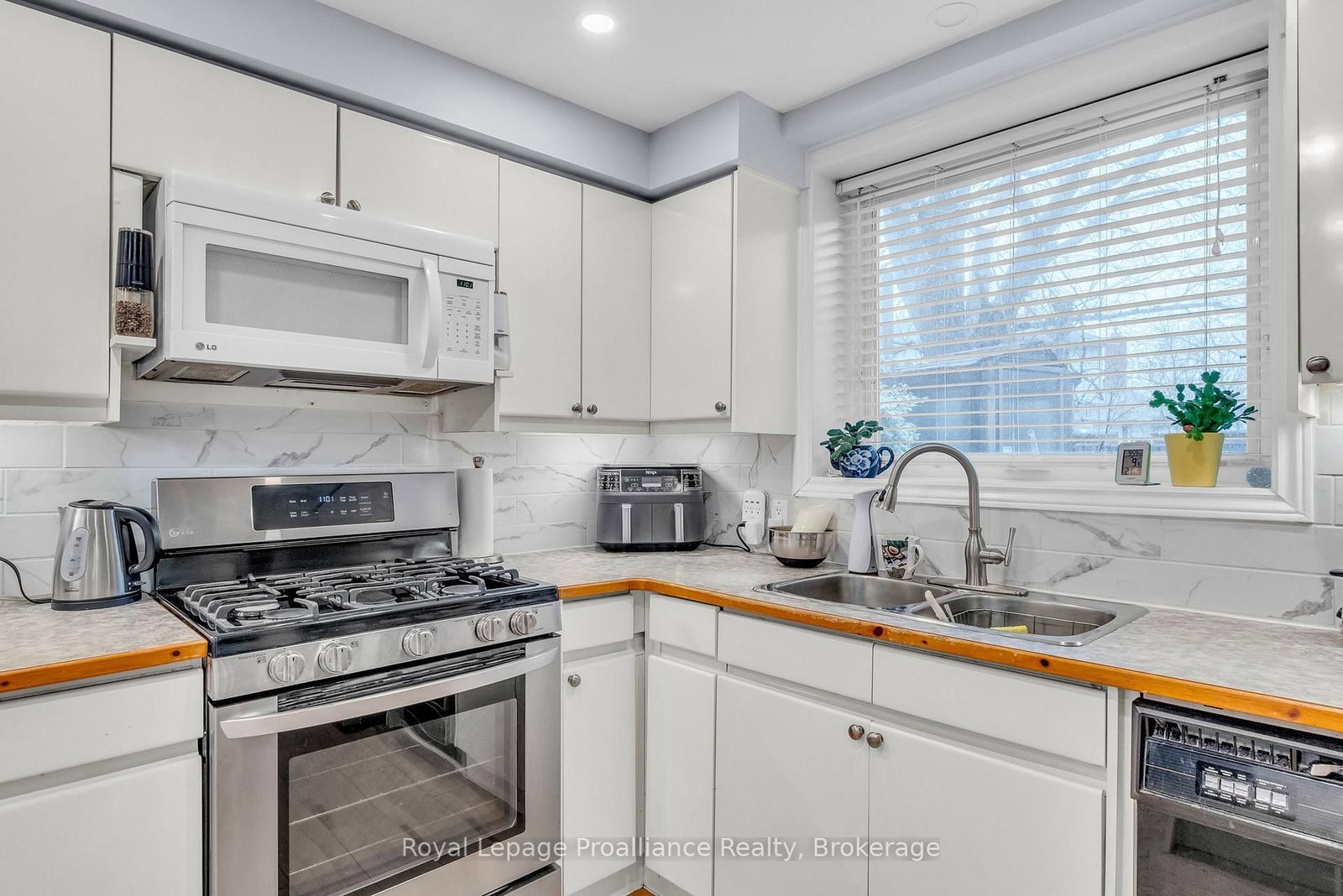 394 Sunset Boulevard • Clarington, ON photo 14