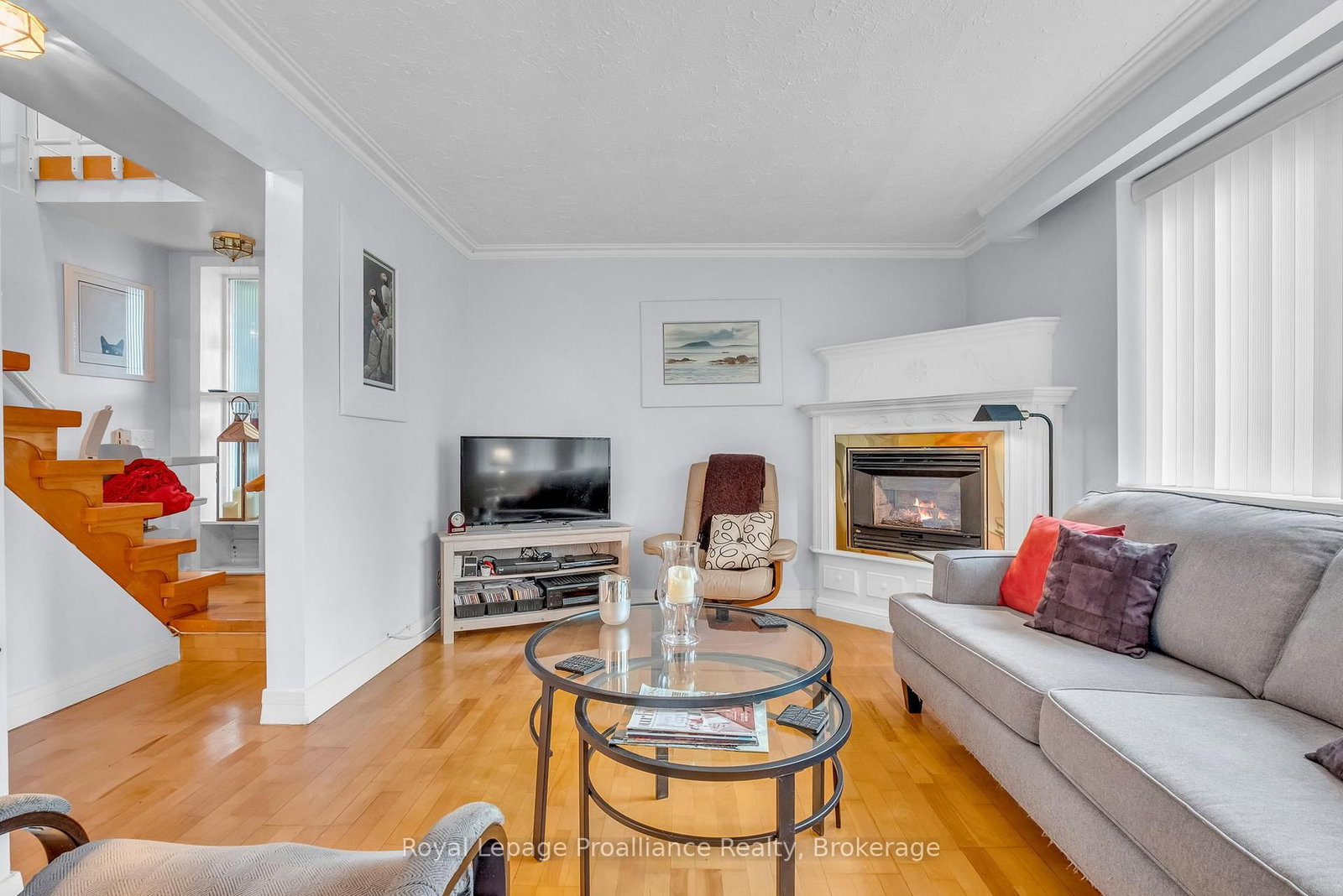 394 Sunset Boulevard • Clarington, ON photo 2