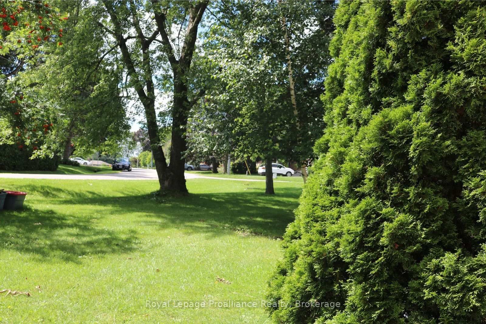 394 Sunset Boulevard • Clarington, ON photo 38