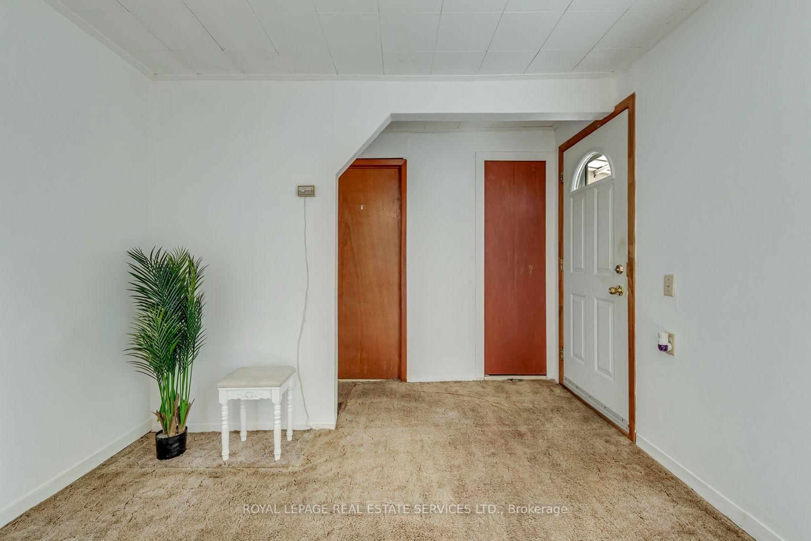10 Thatcher Avenue • Toronto, ON photo 19