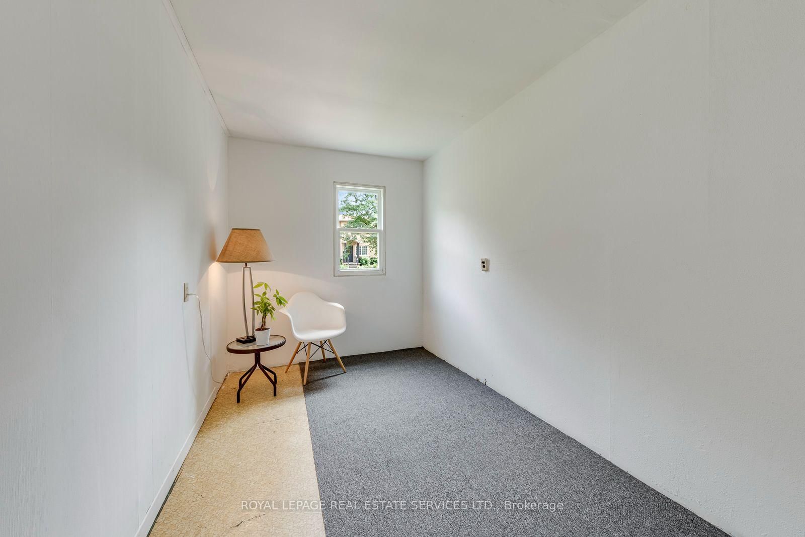 10 Thatcher Avenue • Toronto, ON photo 21