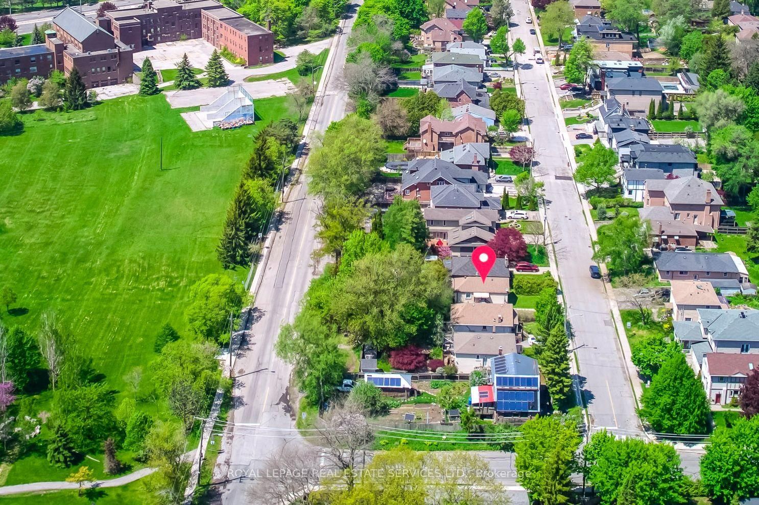 10 Thatcher Avenue • Toronto, ON photo 29