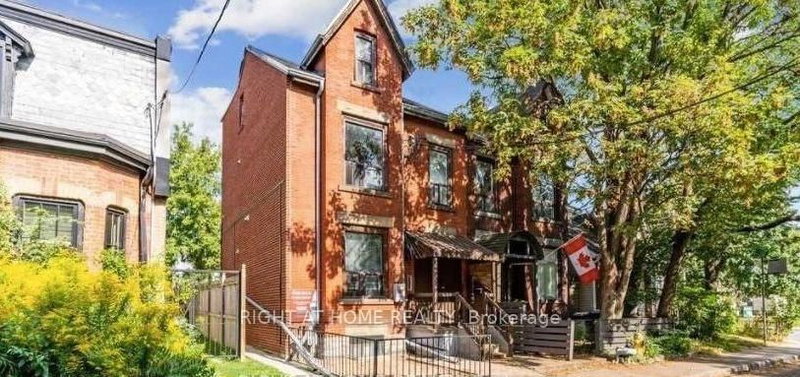 #202 - 27 Hamilton Street