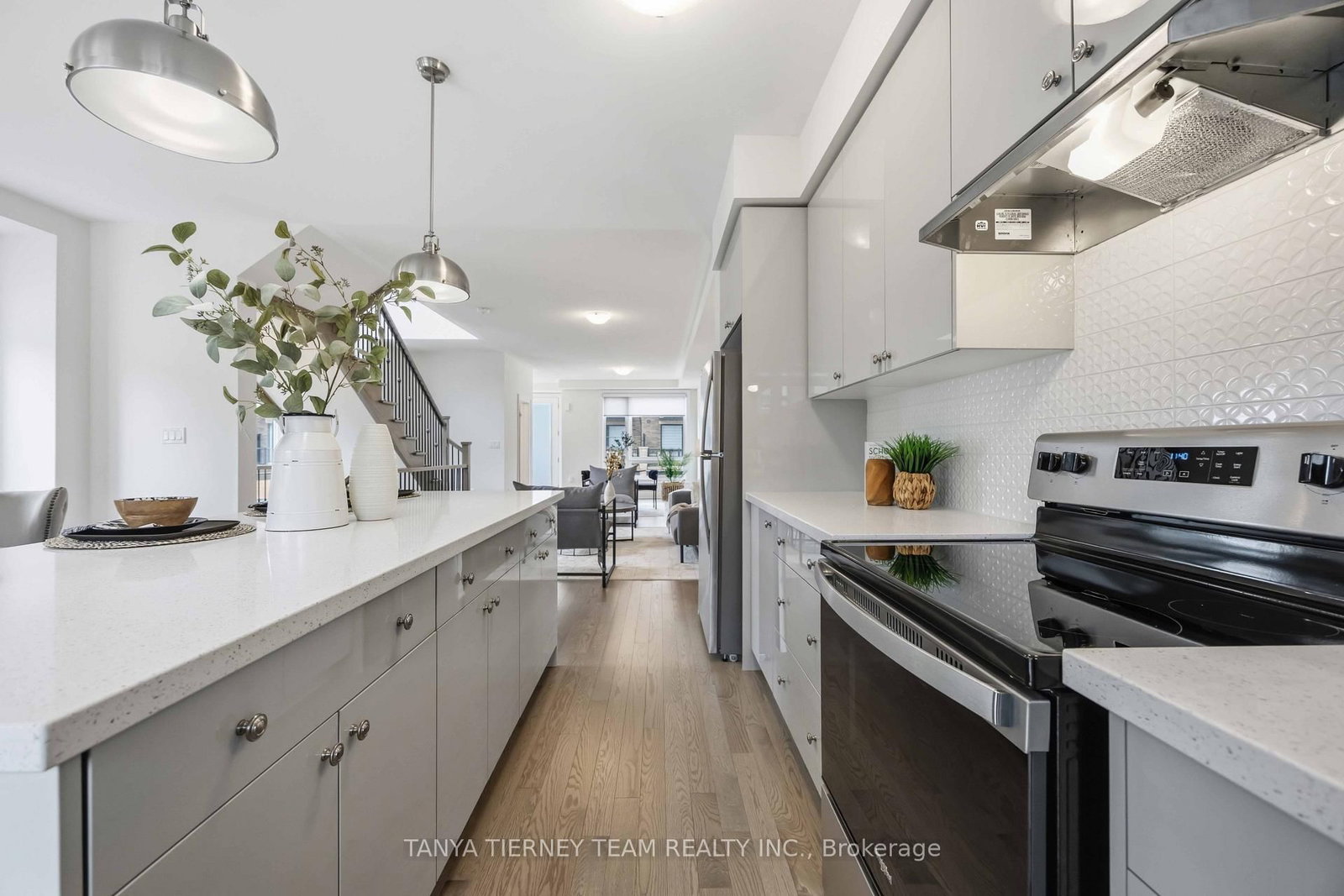 2 Lake Trail Way • Whitby, ON photo 19