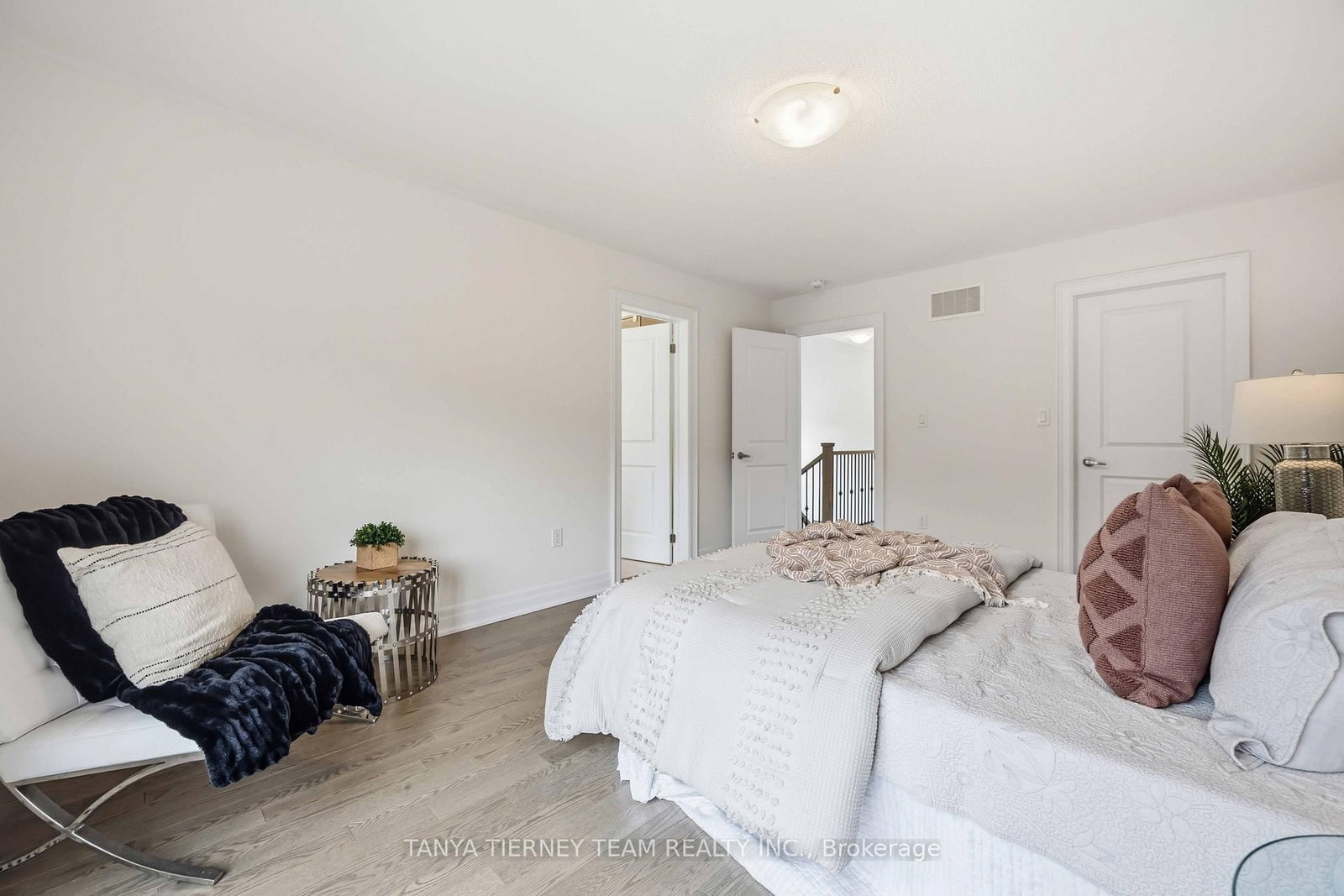 2 Lake Trail Way • Whitby, ON photo 35