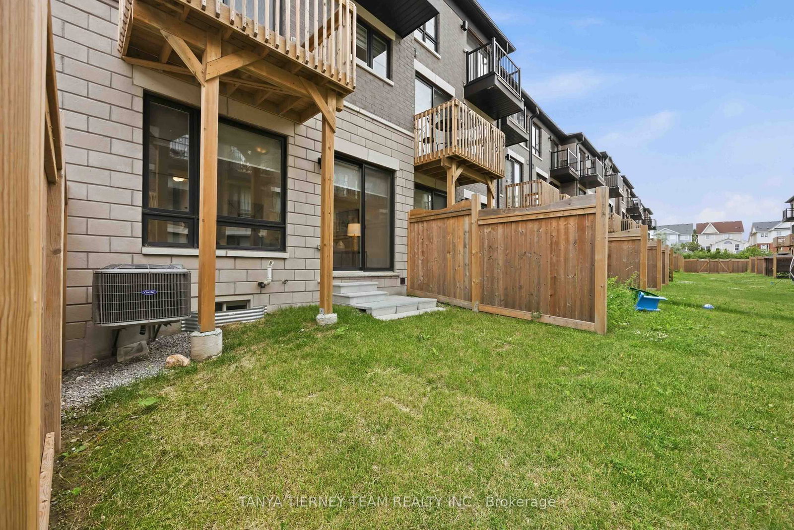 2 Lake Trail Way • Whitby, ON photo 47