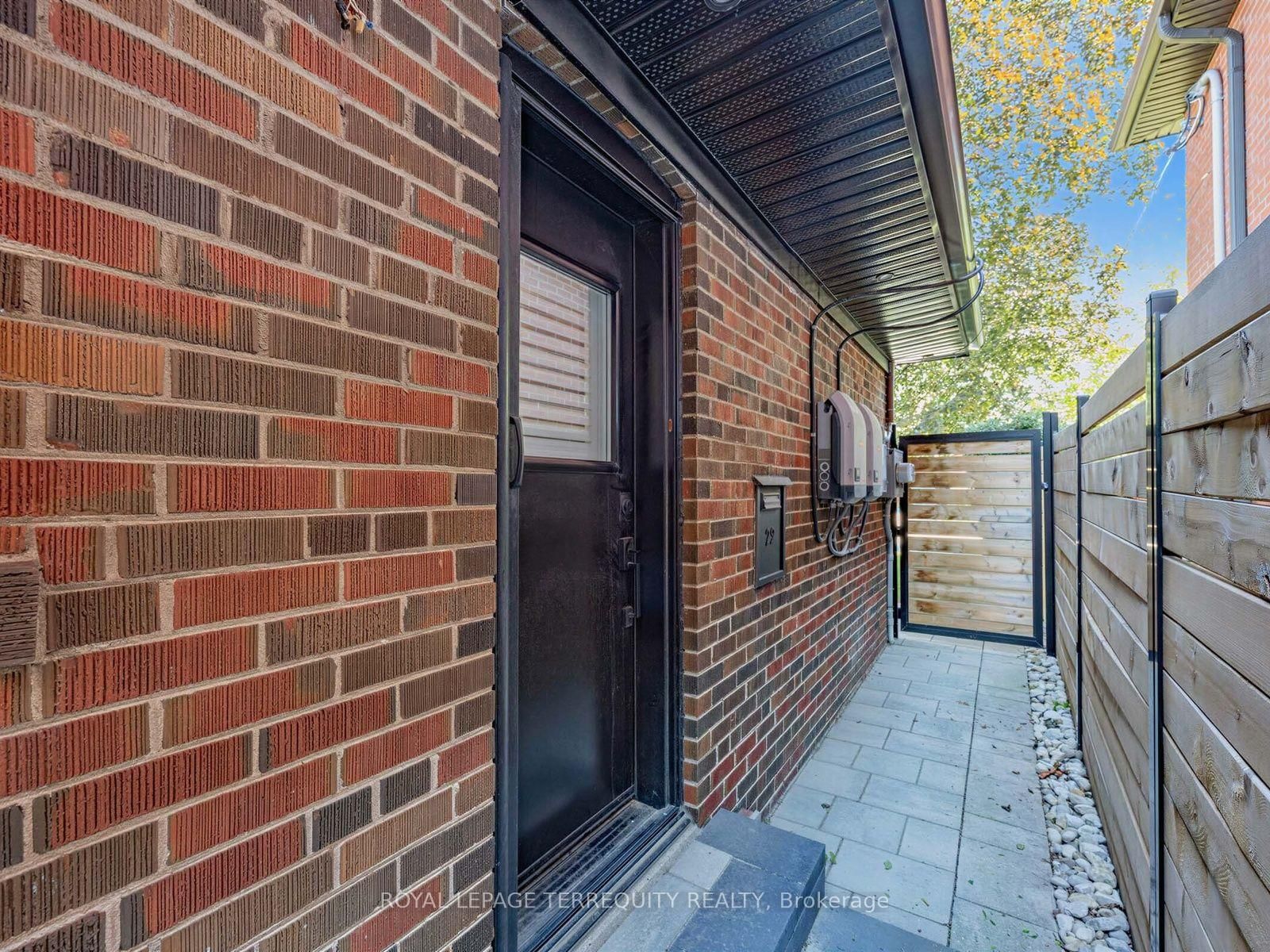 29 Sedgewick Crescent • Toronto, ON photo 38