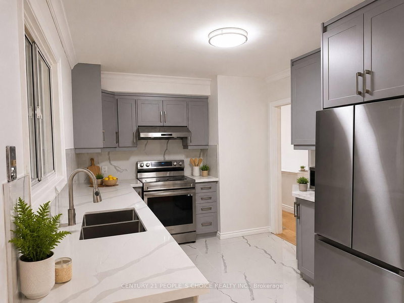 5 Mid Pines Road