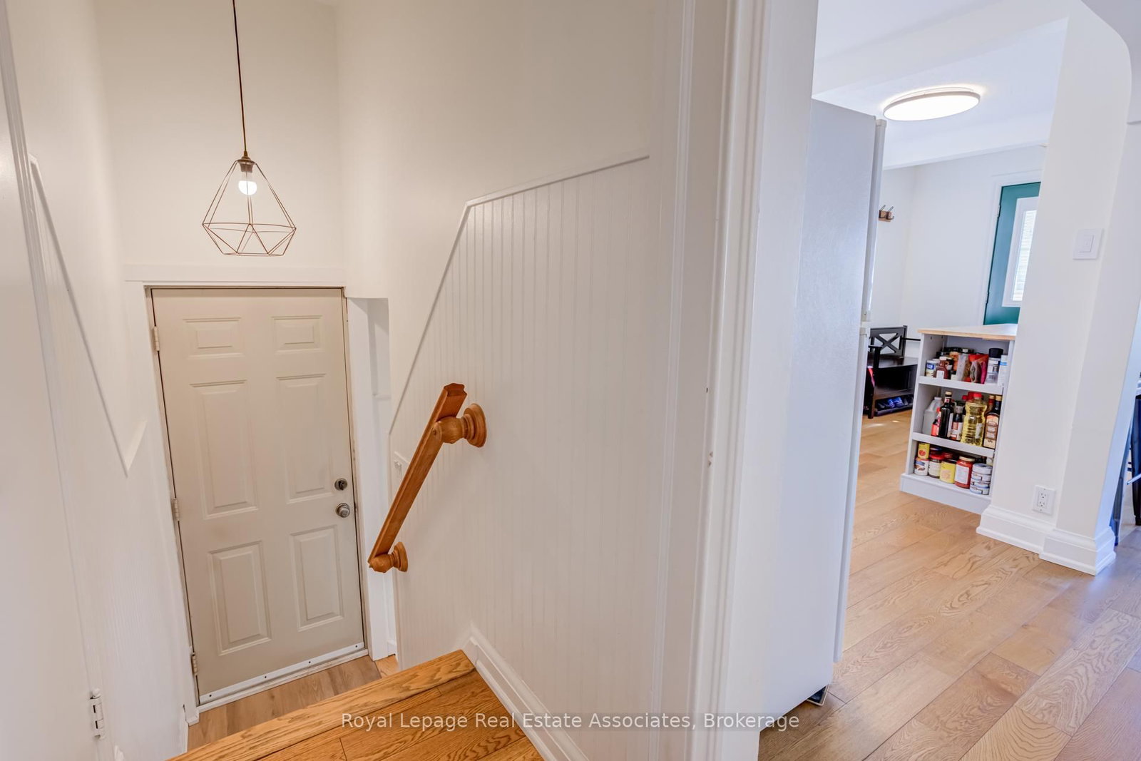 43 Heale Avenue • Toronto, ON photo 12
