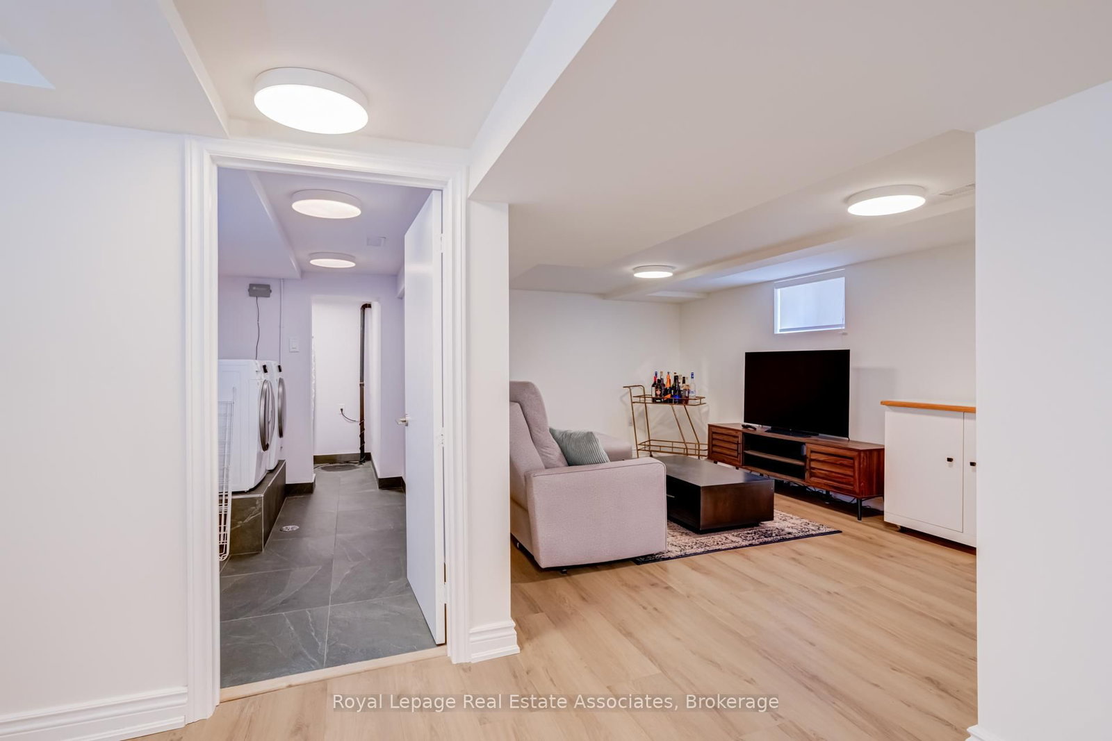 43 Heale Avenue • Toronto, ON photo 15