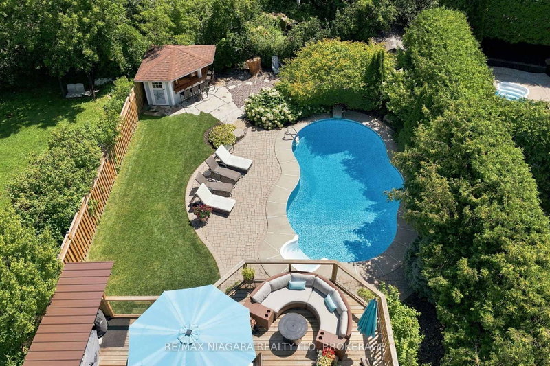 81 Gartshore Drive