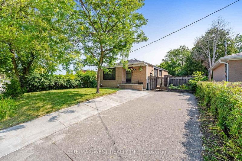 751 Meadowvale Road