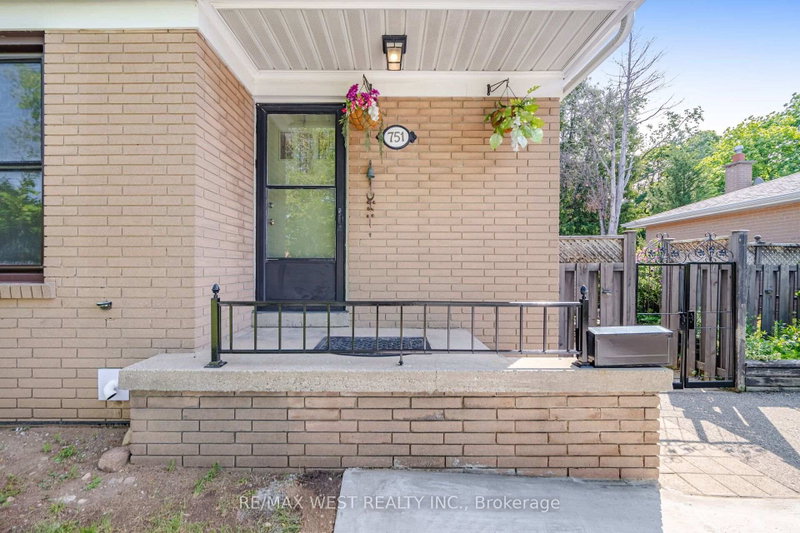 751 Meadowvale Road