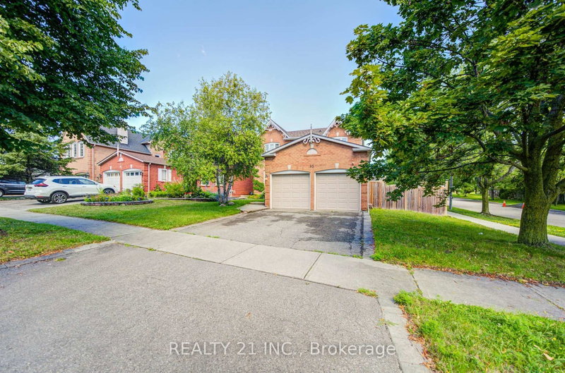 95 Hearne Crescent