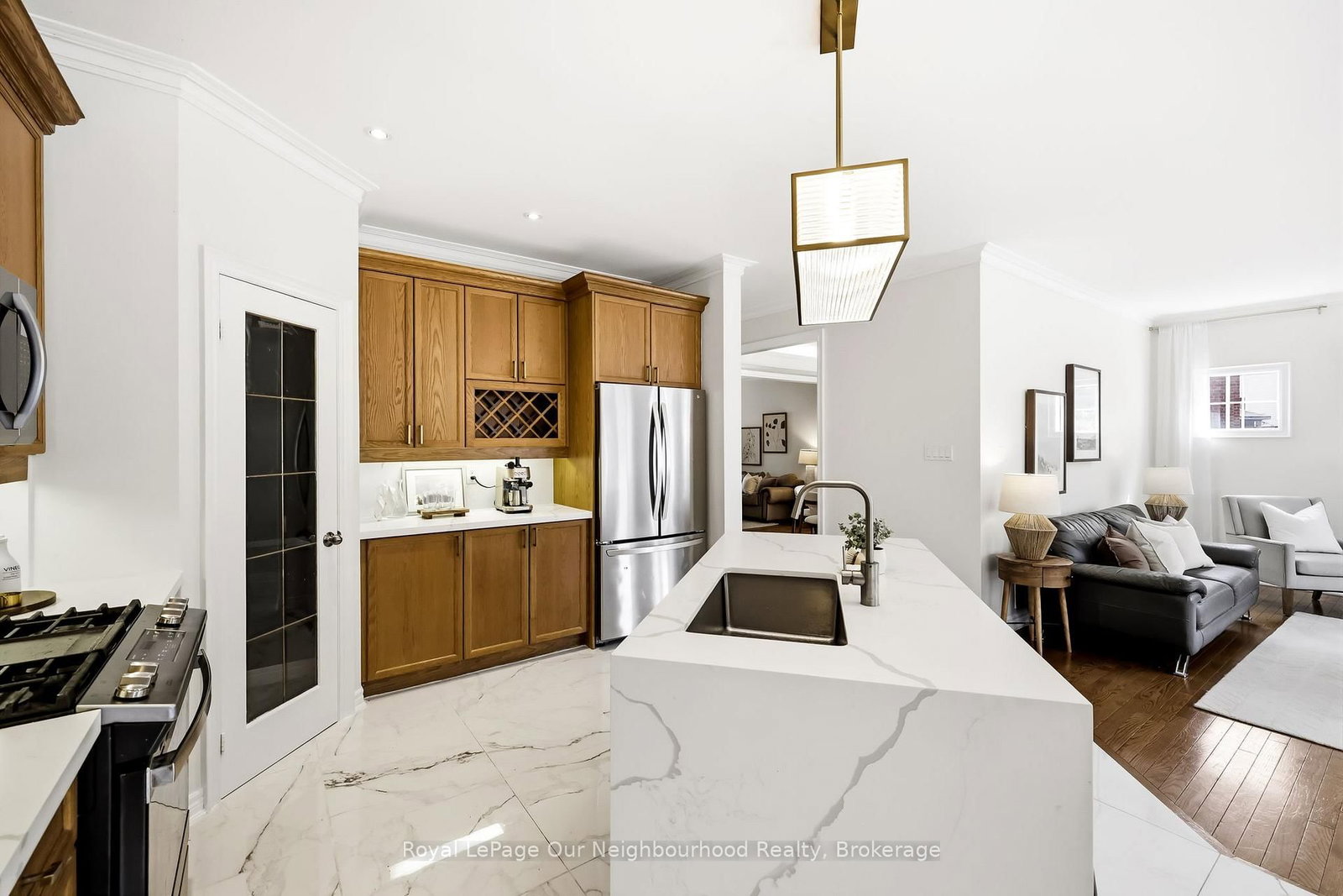 1296 Ravencliffe Court • Oshawa, ON photo 11
