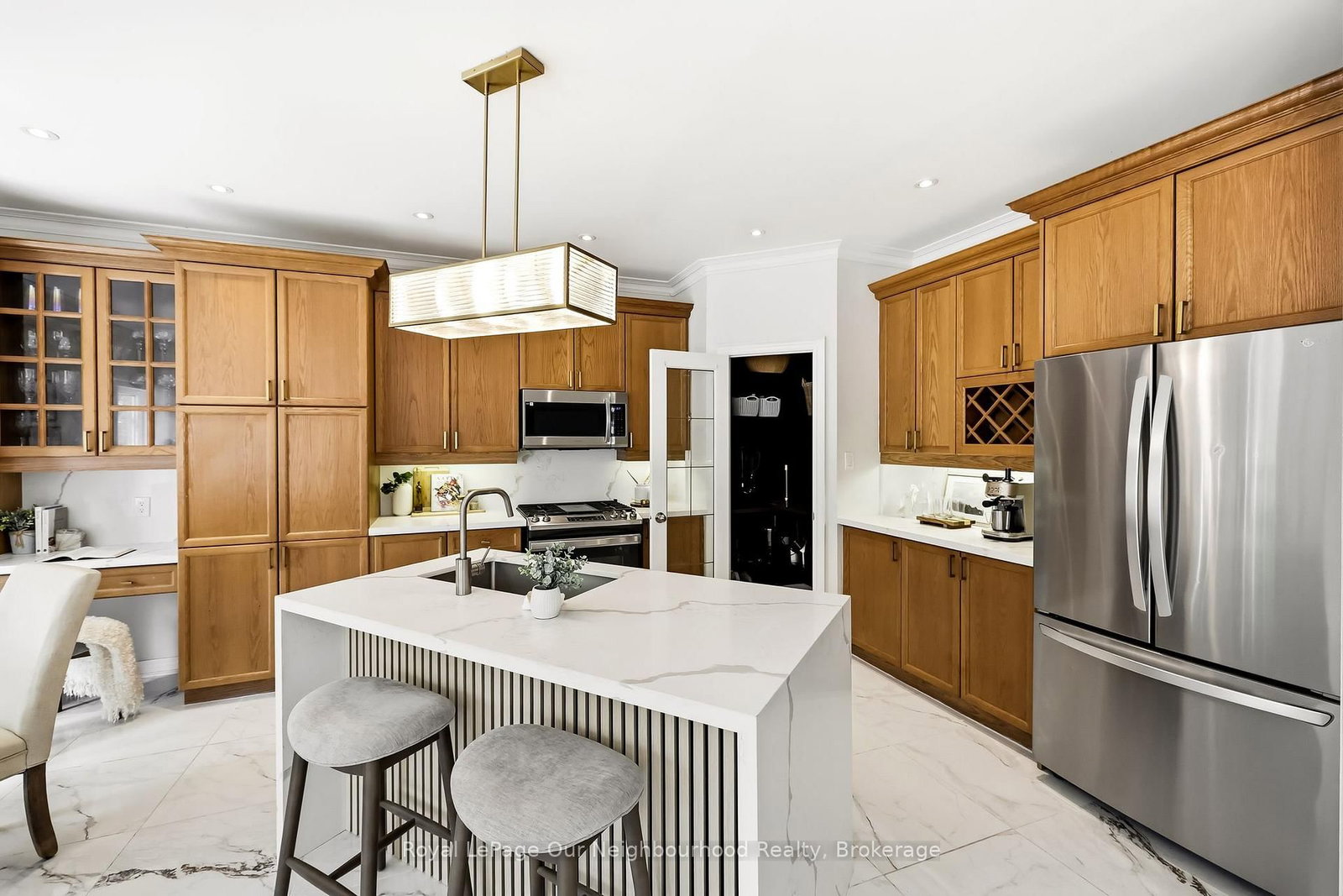 1296 Ravencliffe Court • Oshawa, ON photo 12