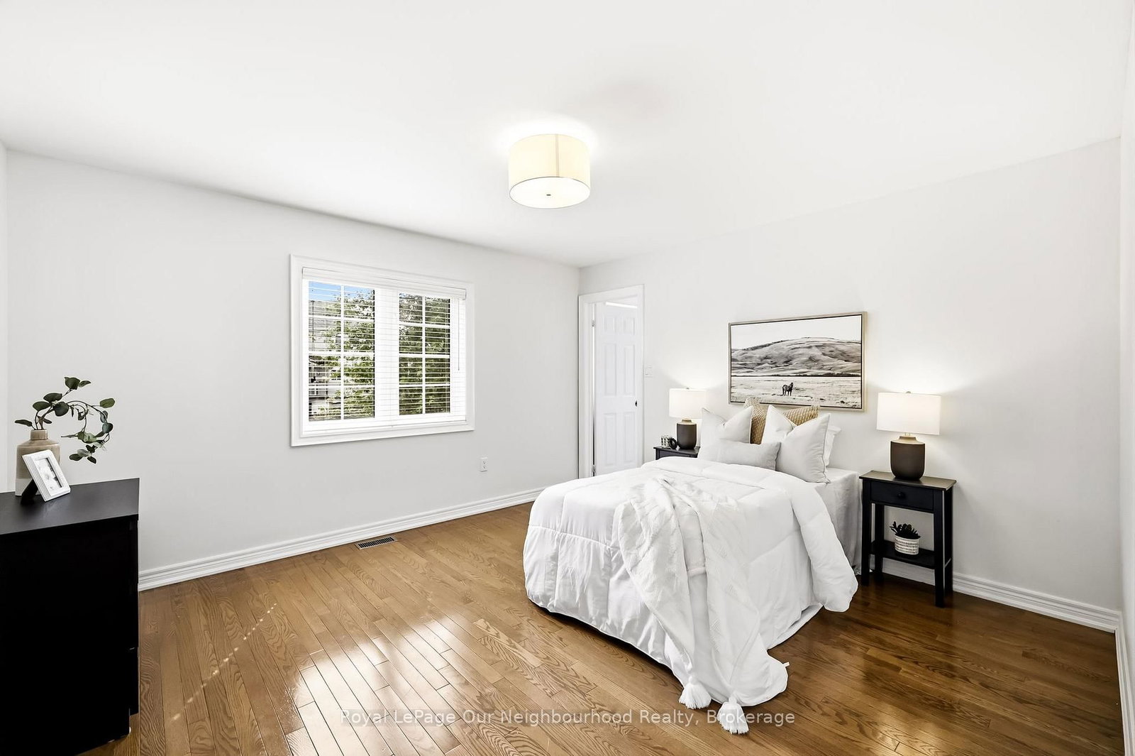 1296 Ravencliffe Court • Oshawa, ON photo 31