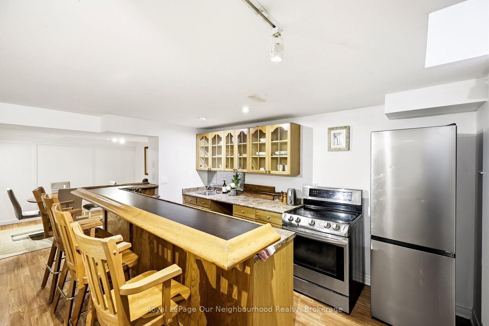 1296 Ravencliffe Court • Oshawa, ON photo 44