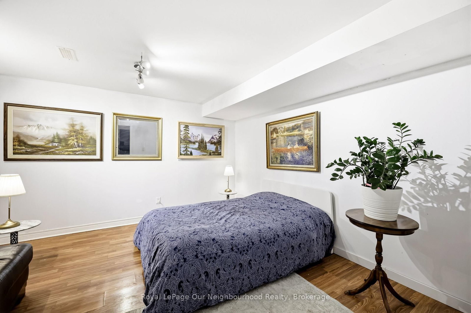1296 Ravencliffe Court • Oshawa, ON photo 46