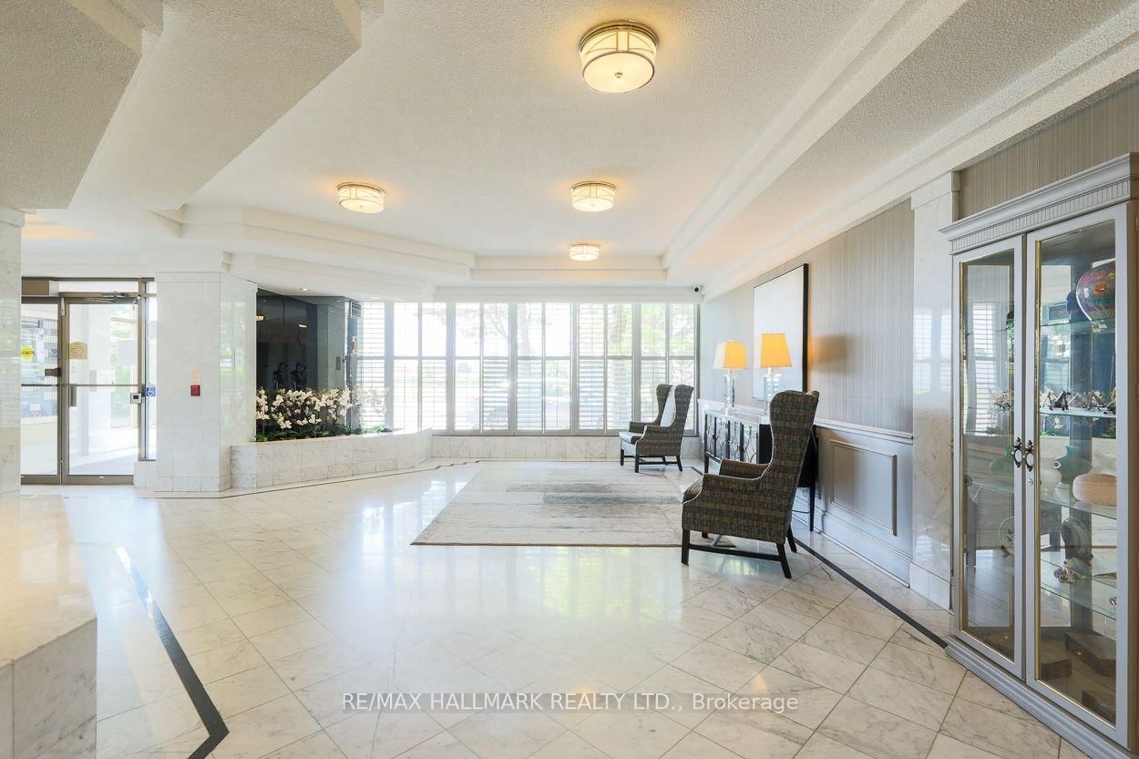 1 Greystone Walk Drive • #PH83 • Toronto, ON photo 3