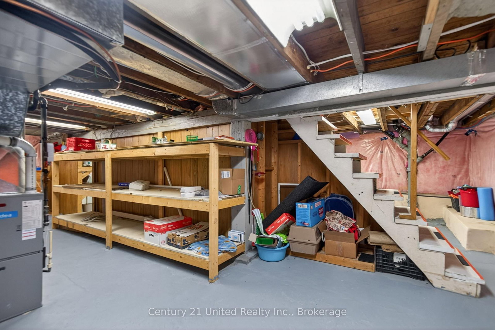 810 Byron St, Whitby, view 37
