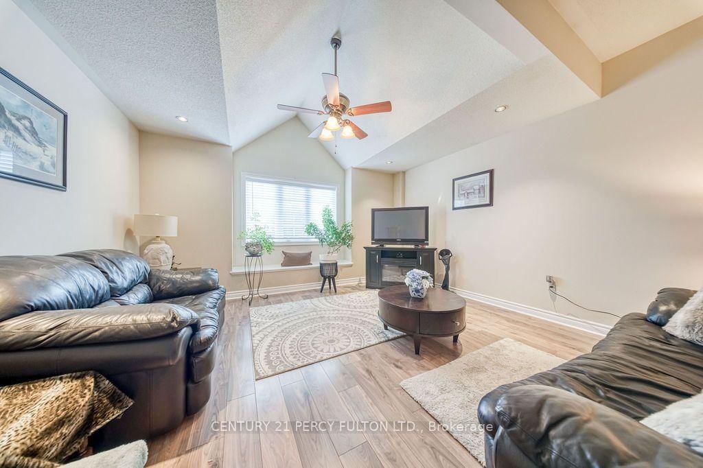 589 Blackwood Boulevard • Oshawa, ON photo 19
