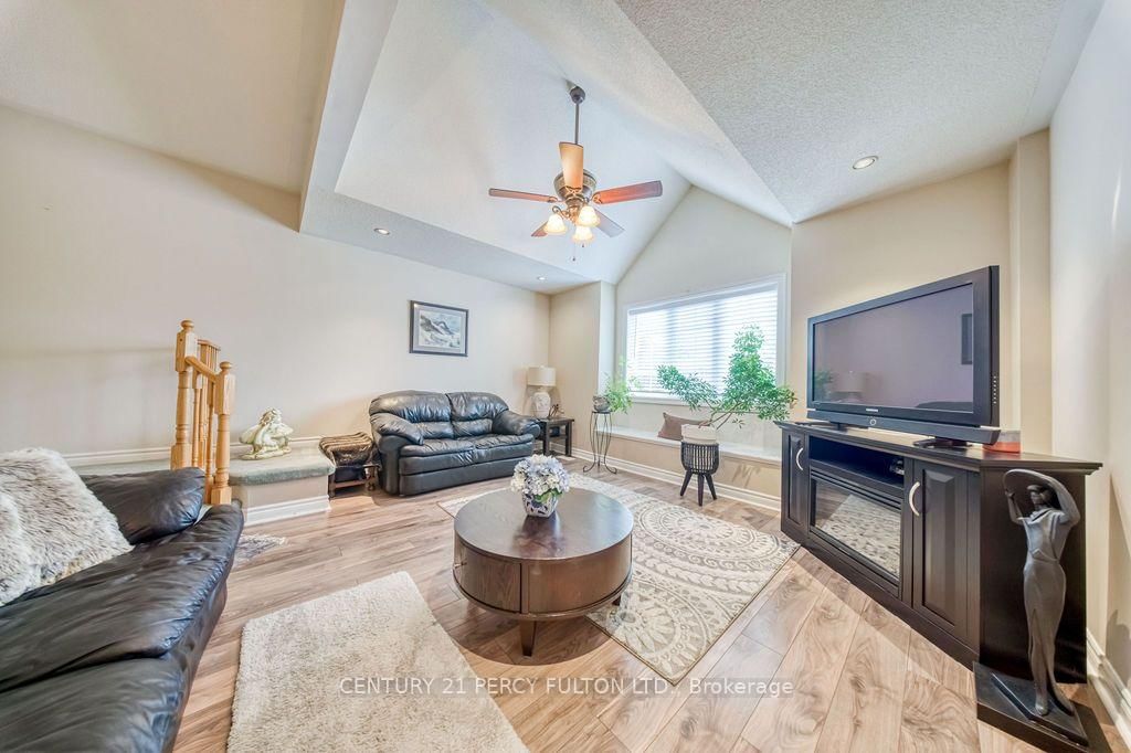 589 Blackwood Boulevard • Oshawa, ON photo 20