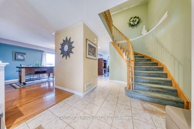 589 Blackwood Boulevard • Oshawa, ON photo 5